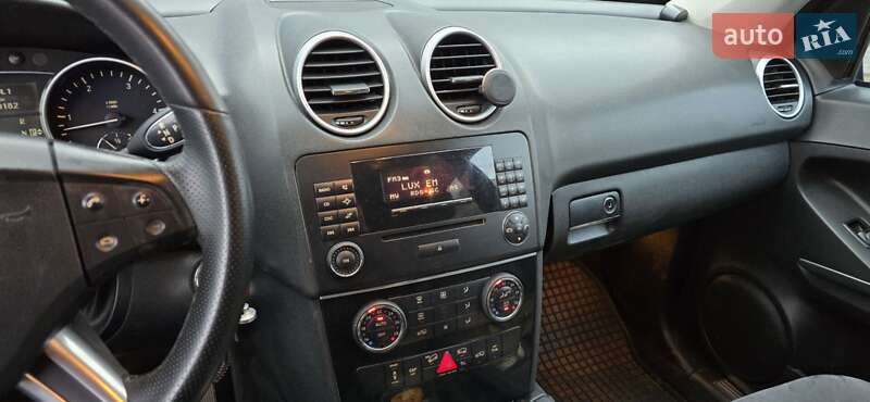 Внедорожник / Кроссовер Mercedes-Benz M-Class 2007 в Киеве