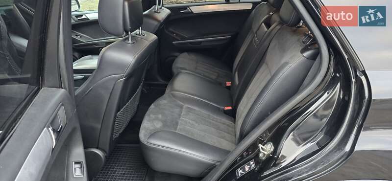 Внедорожник / Кроссовер Mercedes-Benz M-Class 2007 в Киеве