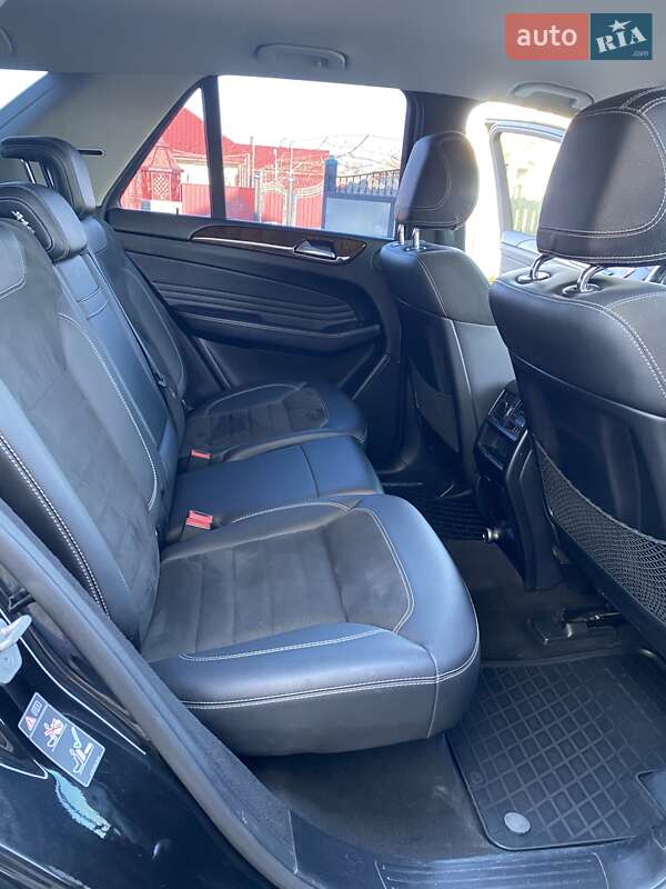 Внедорожник / Кроссовер Mercedes-Benz M-Class 2011 в Росошанах