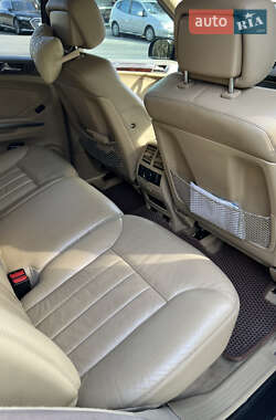 Внедорожник / Кроссовер Mercedes-Benz M-Class 2006 в 