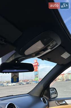 Внедорожник / Кроссовер Mercedes-Benz M-Class 2009 в 