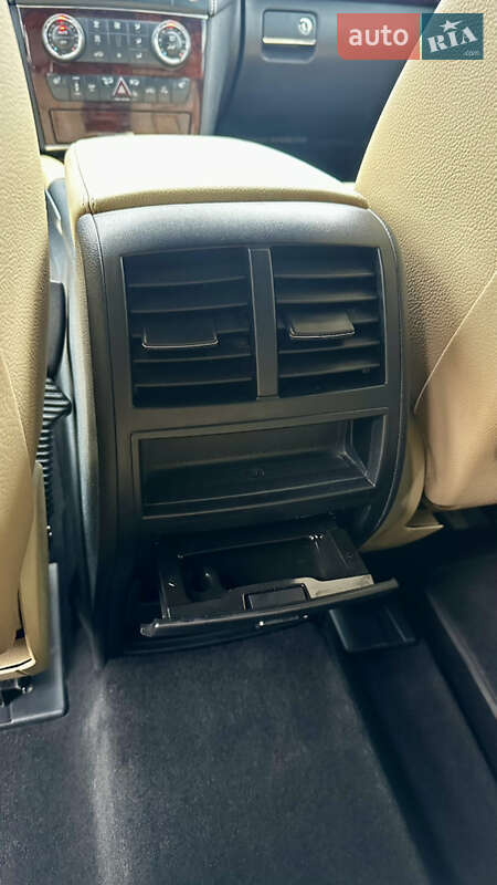 Внедорожник / Кроссовер Mercedes-Benz M-Class 2010 в Одессе