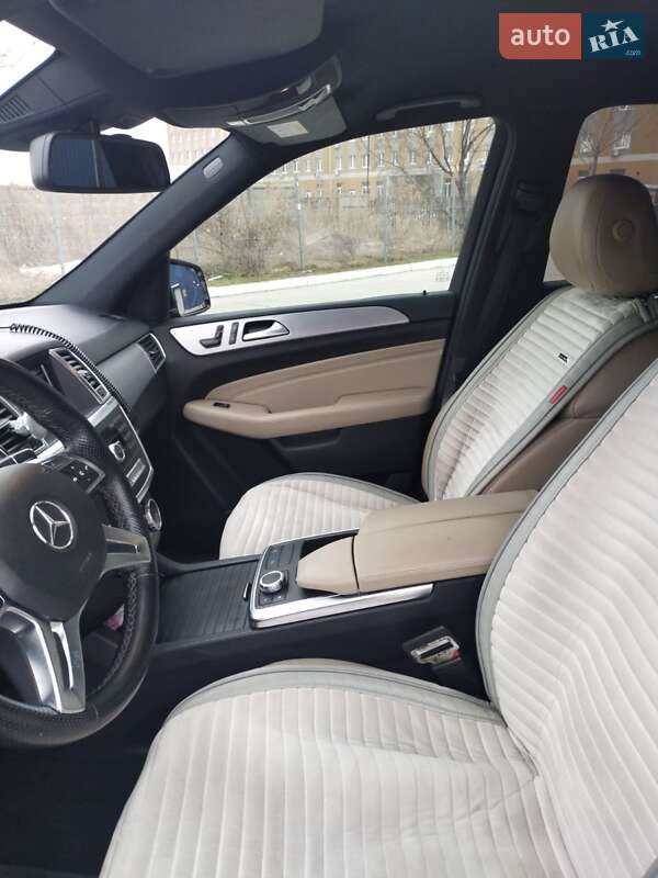 Внедорожник / Кроссовер Mercedes-Benz M-Class 2014 в Одессе