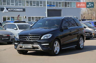 Внедорожник / Кроссовер Mercedes-Benz M-Class 2012 в Киеве