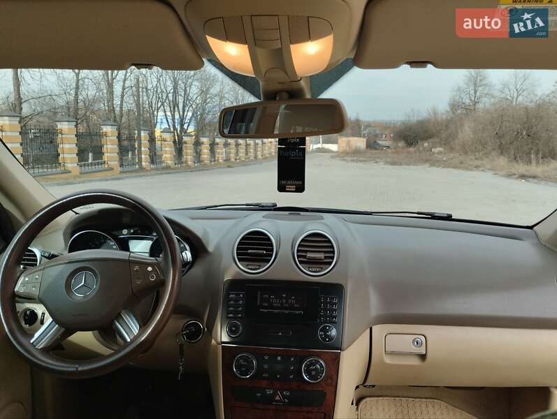Внедорожник / Кроссовер Mercedes-Benz M-Class 2006 в Тульчине