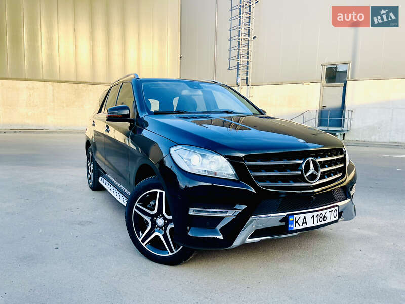 Внедорожник / Кроссовер Mercedes-Benz M-Class 2014 в Киеве