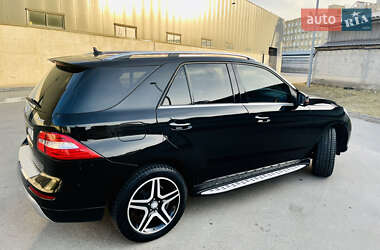 Внедорожник / Кроссовер Mercedes-Benz M-Class 2014 в 