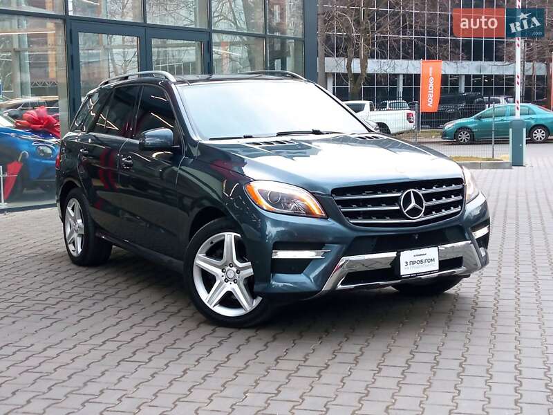 Внедорожник / Кроссовер Mercedes-Benz M-Class 2014 в 