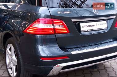 Внедорожник / Кроссовер Mercedes-Benz M-Class 2014 в 
