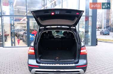 Внедорожник / Кроссовер Mercedes-Benz M-Class 2014 в 