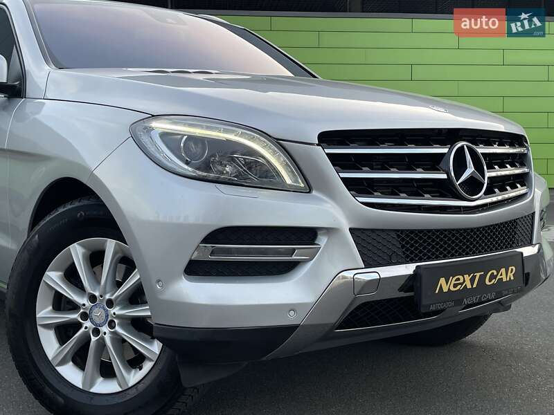 Внедорожник / Кроссовер Mercedes-Benz M-Class 2013 в Киеве