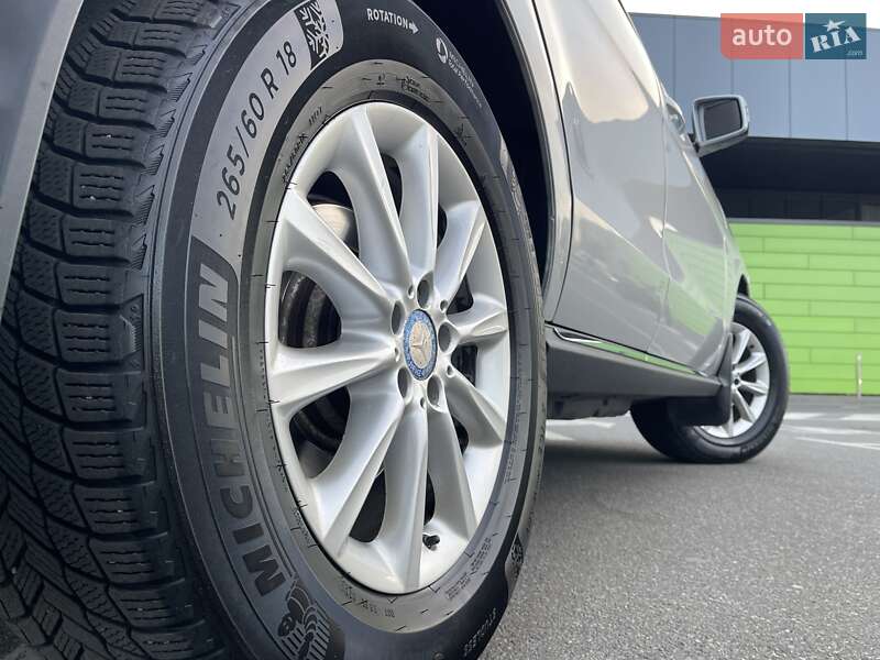 Внедорожник / Кроссовер Mercedes-Benz M-Class 2013 в Киеве