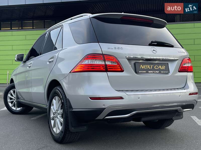 Внедорожник / Кроссовер Mercedes-Benz M-Class 2013 в Киеве
