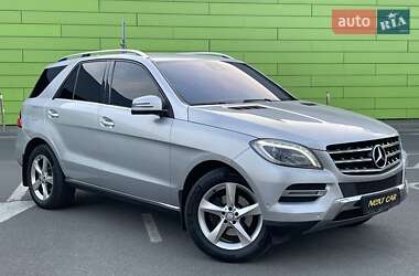 Внедорожник / Кроссовер Mercedes-Benz M-Class 2013 в Киеве