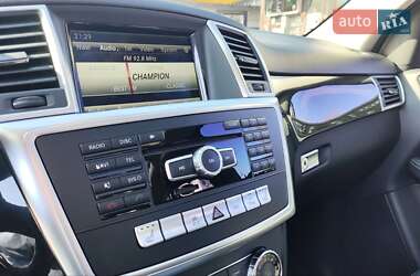 Внедорожник / Кроссовер Mercedes-Benz M-Class 2015 в 