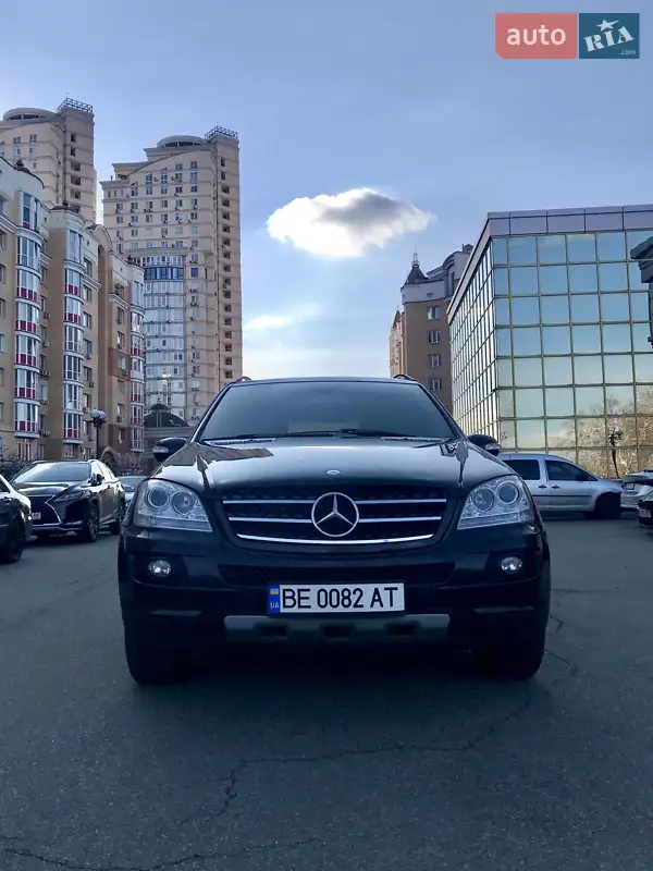 Mercedes-Benz M-Class