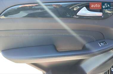 Внедорожник / Кроссовер Mercedes-Benz M-Class 2015 в 