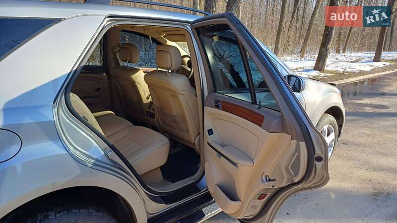 Внедорожник / Кроссовер Mercedes-Benz M-Class 2008 в Кривом Роге