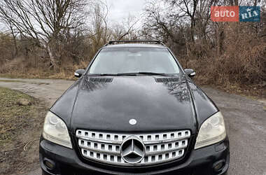 Внедорожник / Кроссовер Mercedes-Benz M-Class 2006 в Киеве