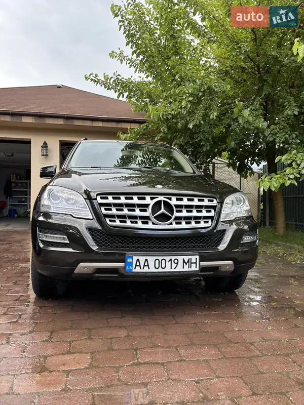 Mercedes-Benz M-Class