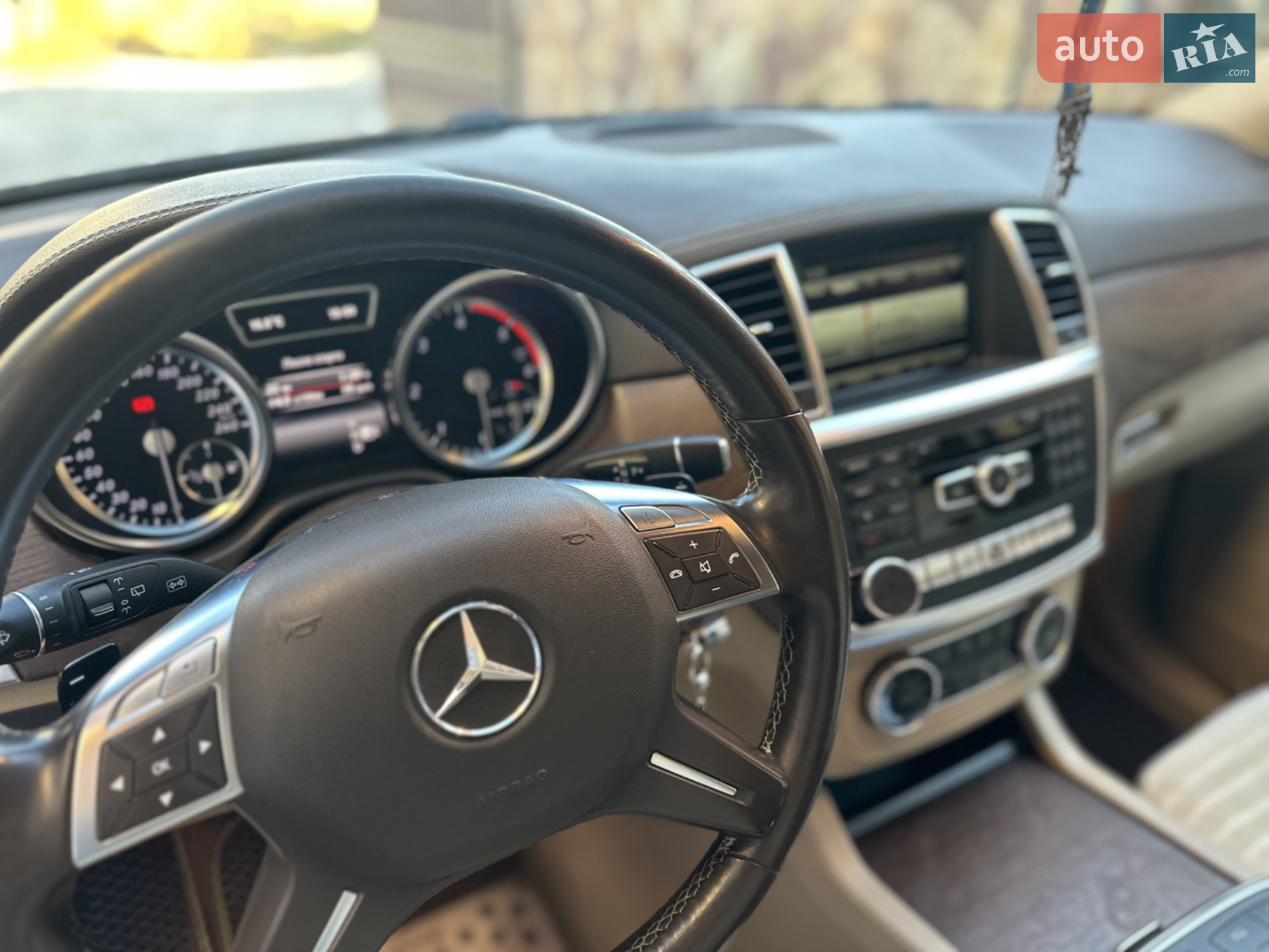 2013 Mercedes-Benz M-klasse - мініатюра 21