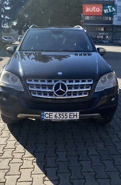 Позашляховик / Кросовер Mercedes-Benz M-Class 2010 в 