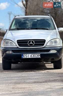 Внедорожник / Кроссовер Mercedes-Benz M-Class 2004 в 