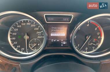 Внедорожник / Кроссовер Mercedes-Benz M-Class 2012 в 