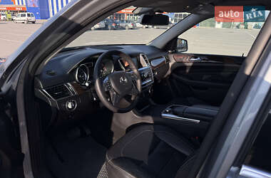 Внедорожник / Кроссовер Mercedes-Benz M-Class 2013 в 