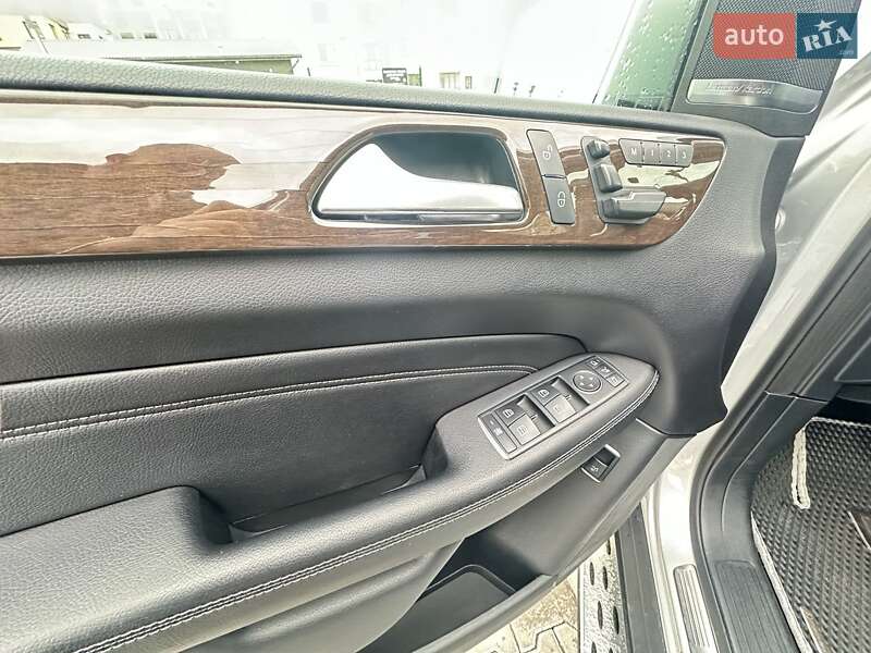 Позашляховик / Кросовер Mercedes-Benz M-Class 2014 в Івано-Франківську