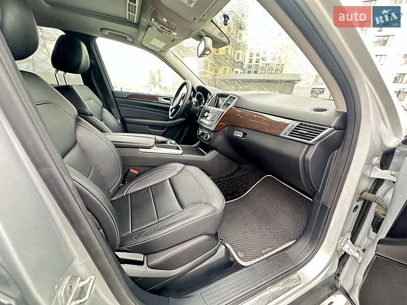 Позашляховик / Кросовер Mercedes-Benz M-Class 2014 в Івано-Франківську