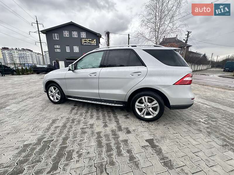 Позашляховик / Кросовер Mercedes-Benz M-Class 2014 в Івано-Франківську