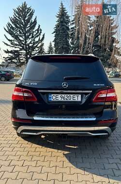 Внедорожник / Кроссовер Mercedes-Benz M-Class 2011 в 