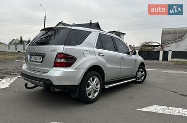 Позашляховик / Кросовер Mercedes-Benz M-Class 2007 в 