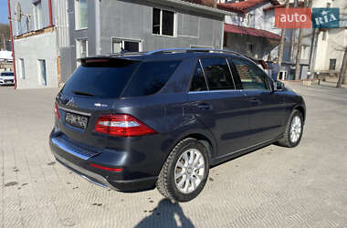 Внедорожник / Кроссовер Mercedes-Benz M-Class 2012 в 