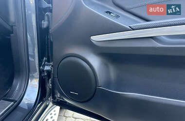 Внедорожник / Кроссовер Mercedes-Benz M-Class 2011 в 