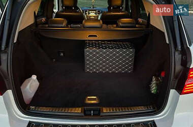 Позашляховик / Кросовер Mercedes-Benz M-Class 2013 в 
