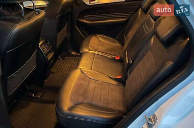Позашляховик / Кросовер Mercedes-Benz M-Class 2013 в 