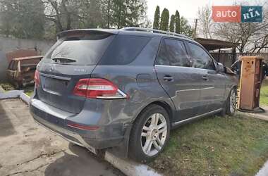 Внедорожник / Кроссовер Mercedes-Benz M-Class 2012 в 