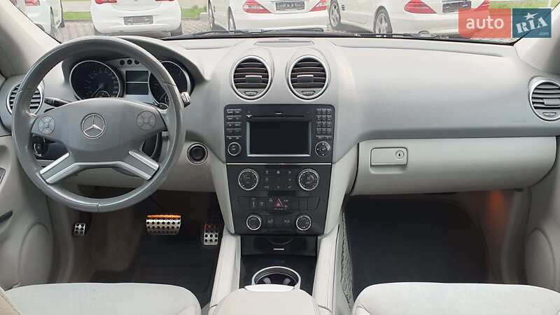 Внедорожник / Кроссовер Mercedes-Benz M-Class 2008 в Черновцах фото 16 Внедорожник / Кроссовер Mercedes-Benz M-Class 2008 в Черновцах