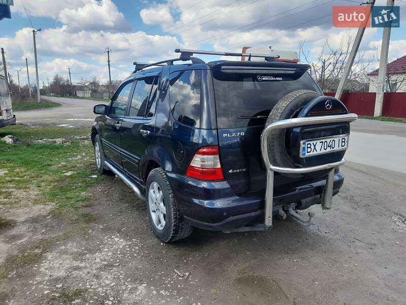 Внедорожник / Кроссовер Mercedes-Benz M-Class 2002 в Городке