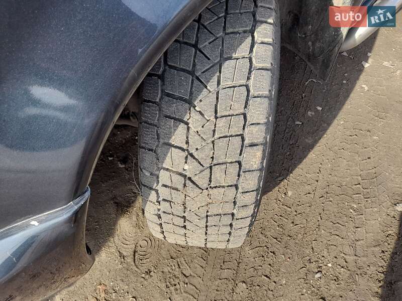 Внедорожник / Кроссовер Mercedes-Benz M-Class 2002 в Городке