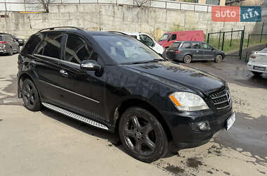 Внедорожник / Кроссовер Mercedes-Benz M-Class 2008 в 