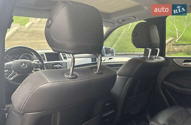 Внедорожник / Кроссовер Mercedes-Benz M-Class 2013 в 