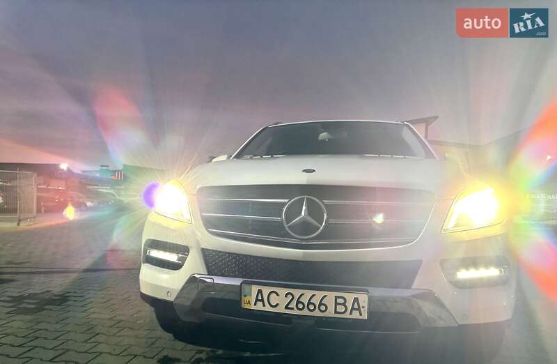 Mercedes-Benz M-Class 2013