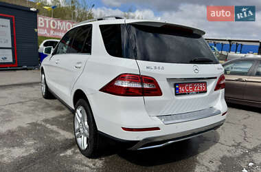 Внедорожник / Кроссовер Mercedes-Benz M-Class 2014 в 