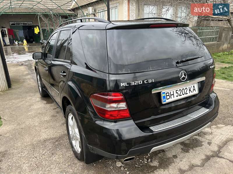 Внедорожник / Кроссовер Mercedes-Benz M-Class 2007 в Одессе