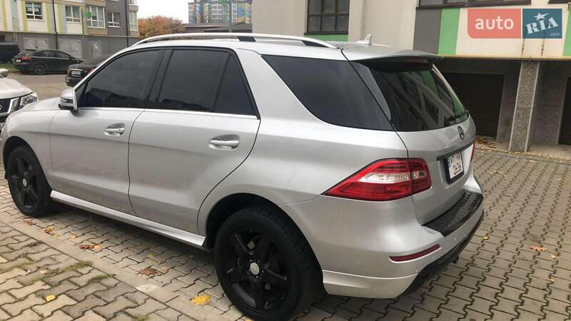 Позашляховик / Кросовер Mercedes-Benz M-Class 2013 в Івано-Франківську