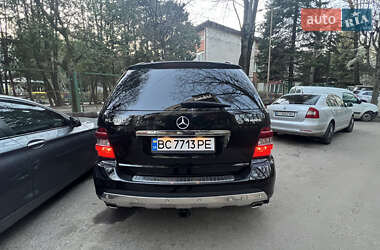 Позашляховик / Кросовер Mercedes-Benz M-Class 2007 в 