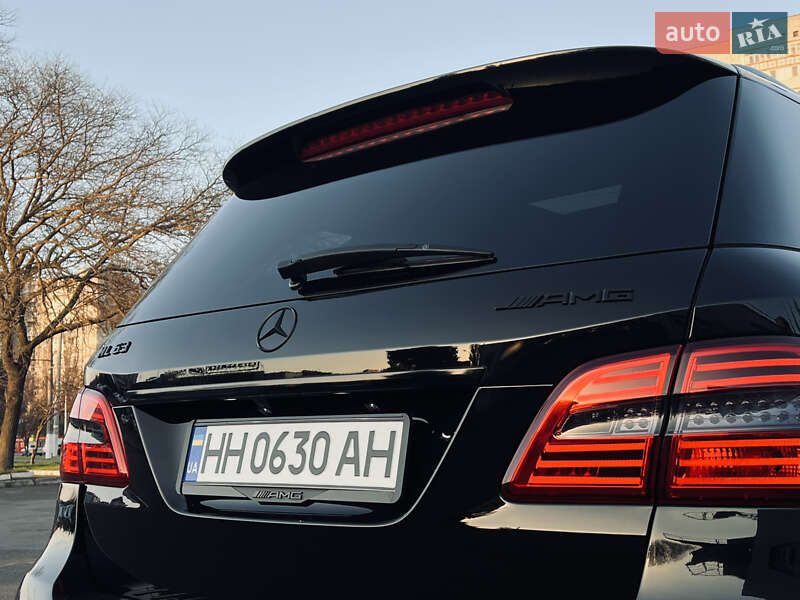 Внедорожник / Кроссовер Mercedes-Benz M-Class 2015 в Одессе